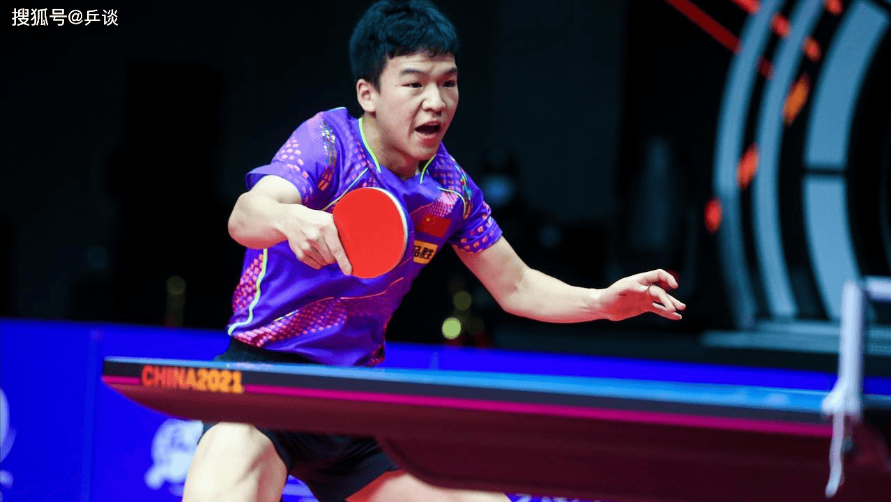 逆转!王楚钦4-3力克师弟向鹏打进决赛,决胜局2-6逆风翻盘