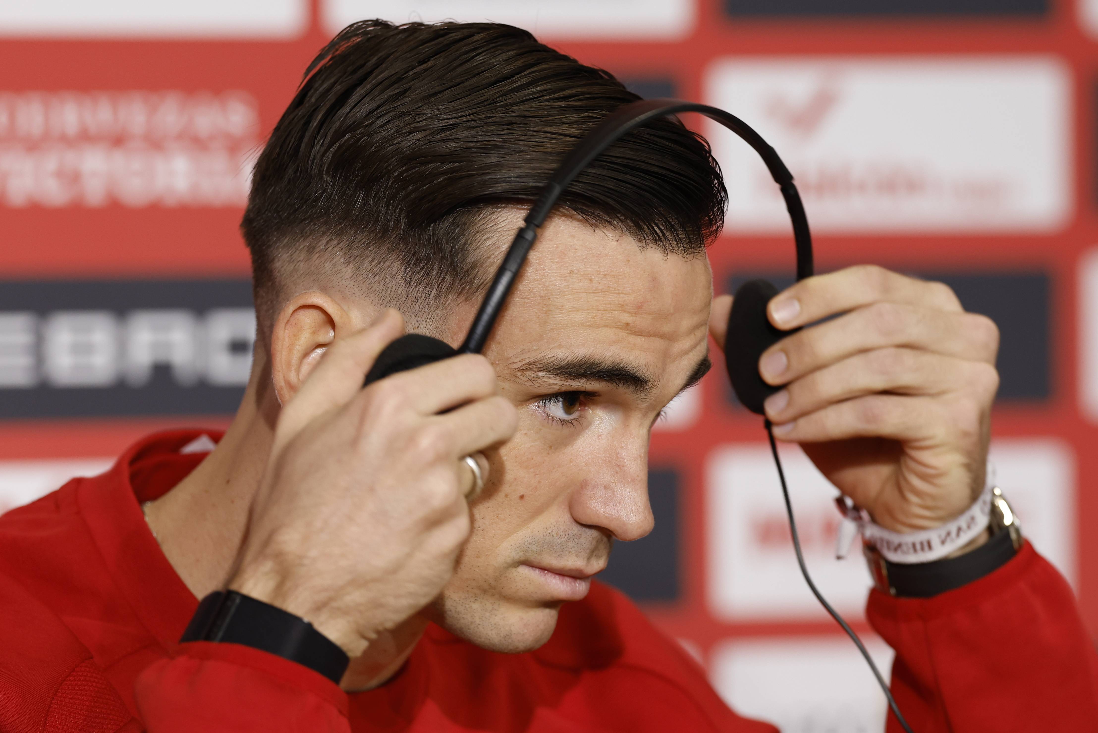 （外代二线）足球——世界杯预选赛：西班牙赛前备战