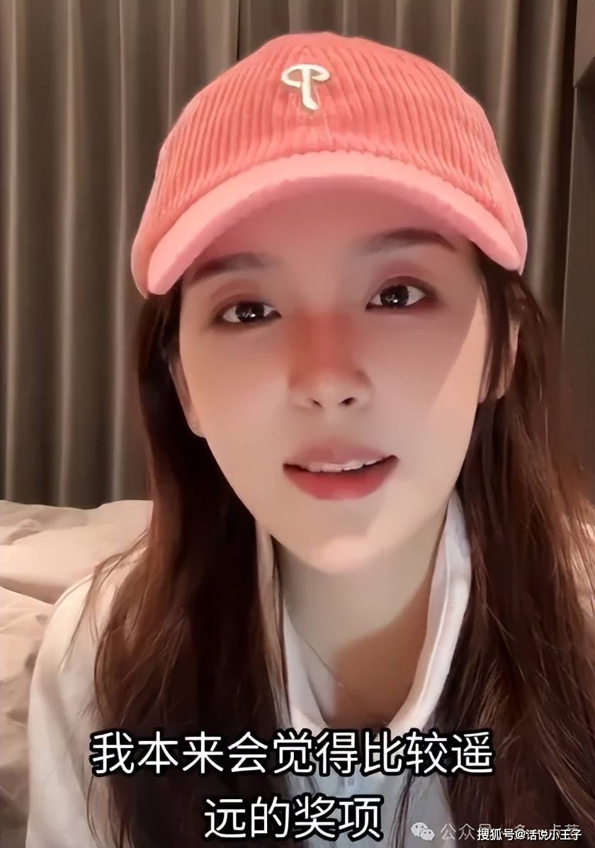 Rita回应获得最佳解说!朱开向Doinb开火:不敢C,玩什么中单